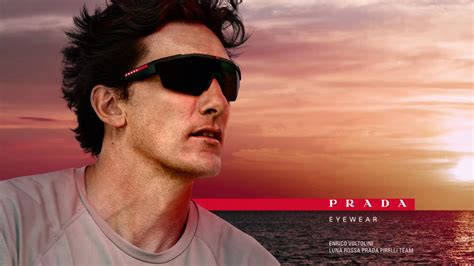 Prada Linea Rossa Eyewear: nuova campagna con i  